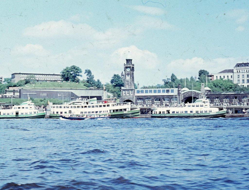 Landungsbrücken von Hamburg.